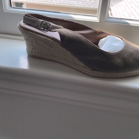 Cool wedges to spruce up your feet ! - Picture 5 of 5